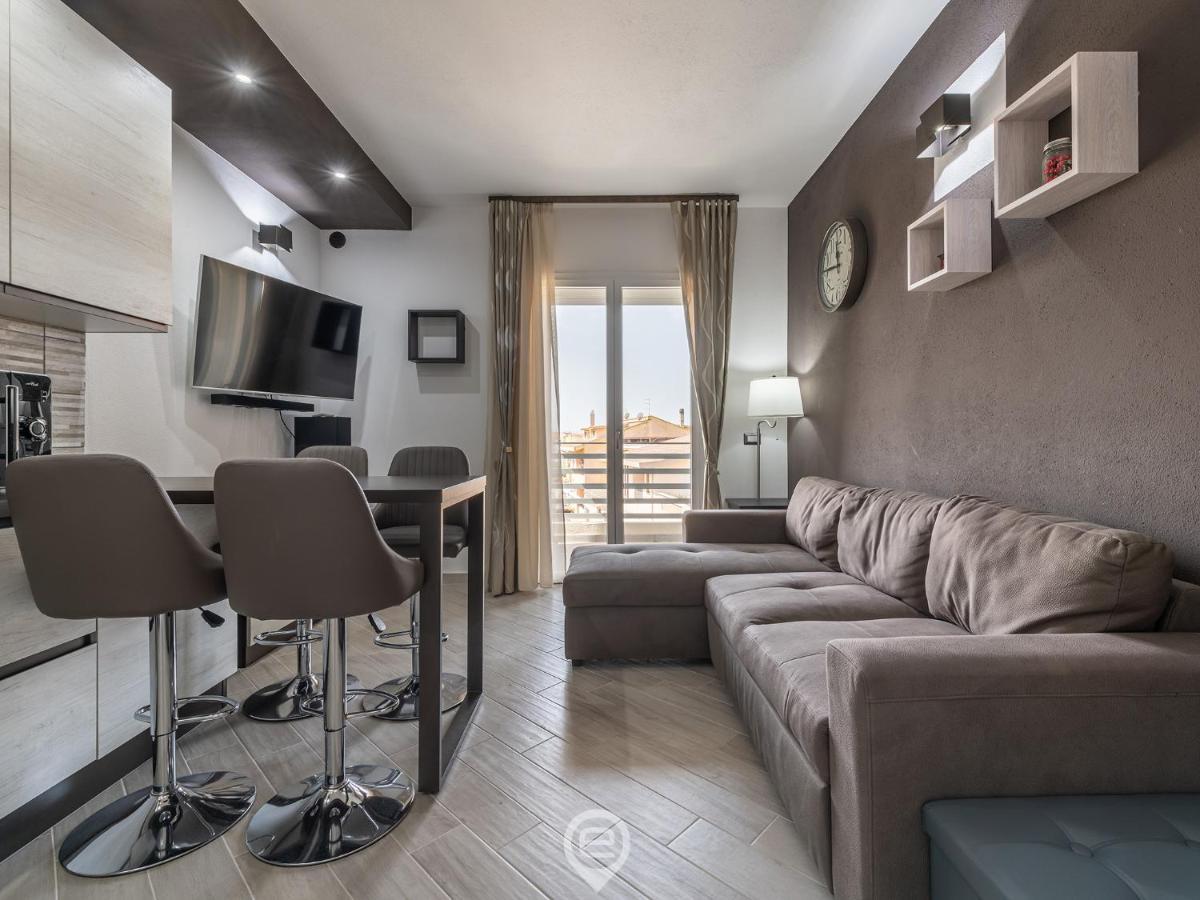 Alba's - Wifi & Private Parking * Sestu